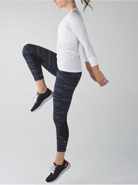 Lululemon Pace Rival Crop - Cyber Stripe 22”